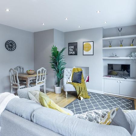런던 Stylish Shepherds Bush Flat 아파트 외부 사진